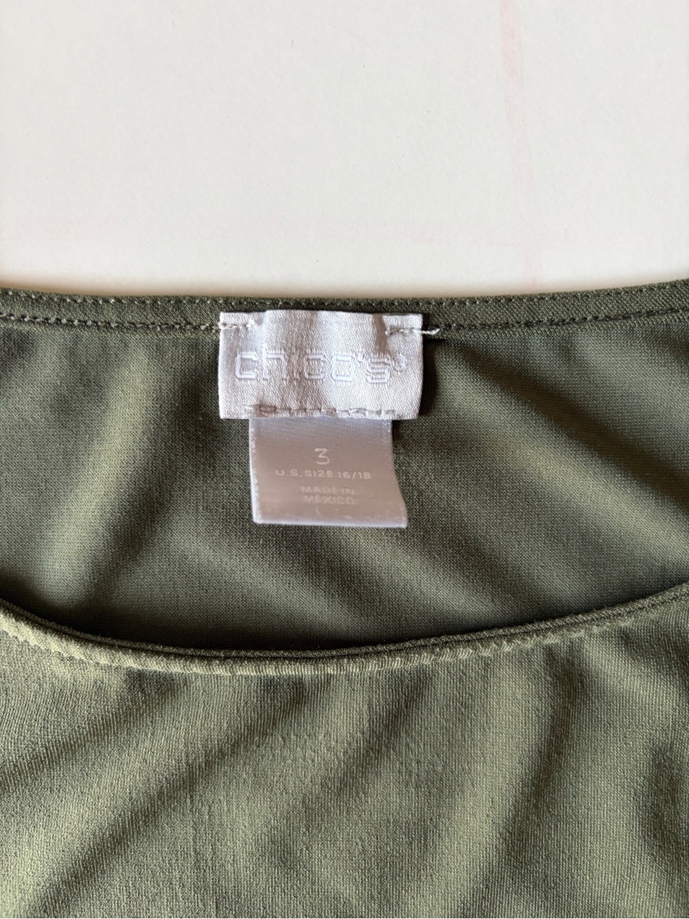 Chicos dark green size 3 women’s XL sleeveless blouse tank top side slit stretch - Picture 2 of 6
